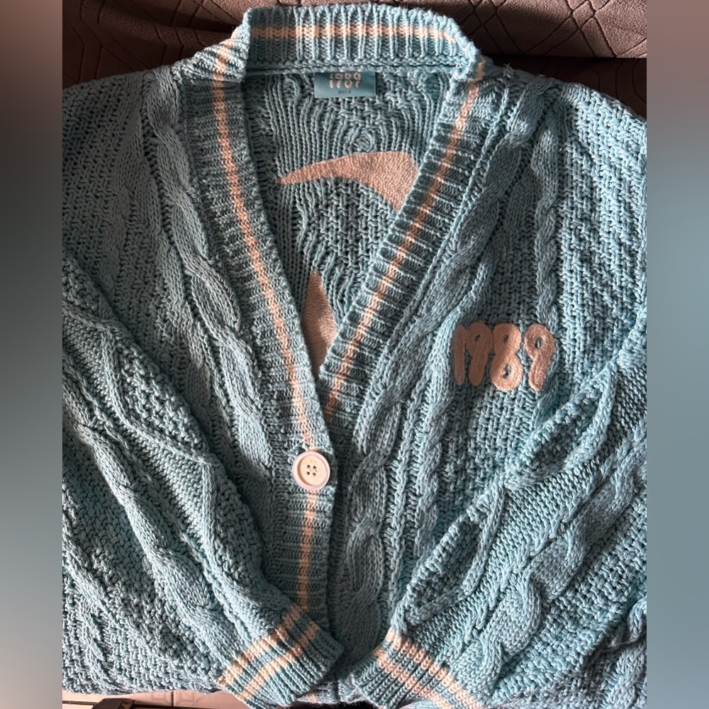Taylor Swift “1989” Cardigan.